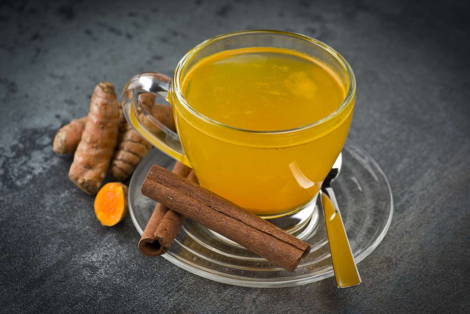 ginger-turmeric-herbal-tea-recipe