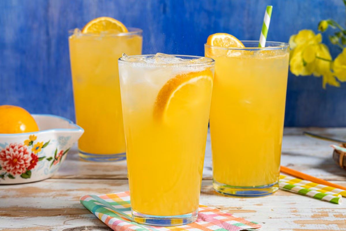 orange-crush-vodka-cocktail-recipe