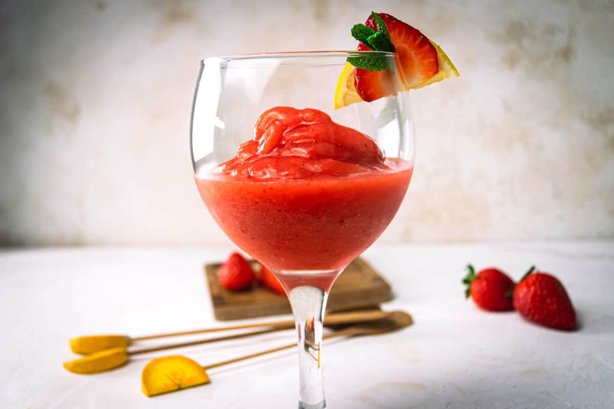 virgin-strawberry-daiquiri-recipe