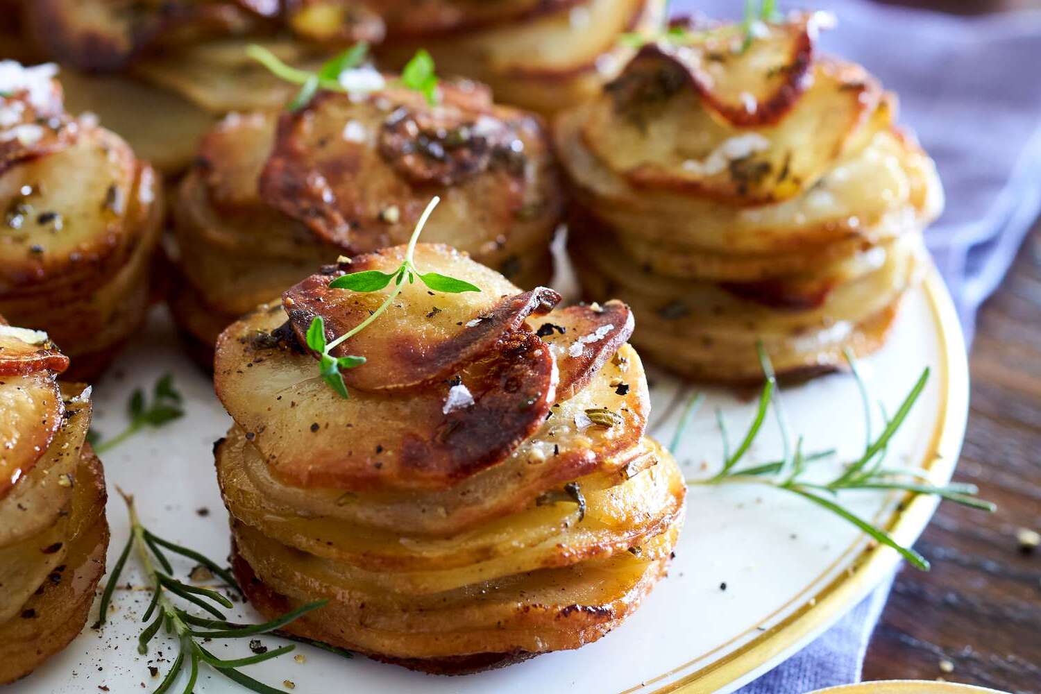 herbed-scalloped-potatoes-and-onions-recipe