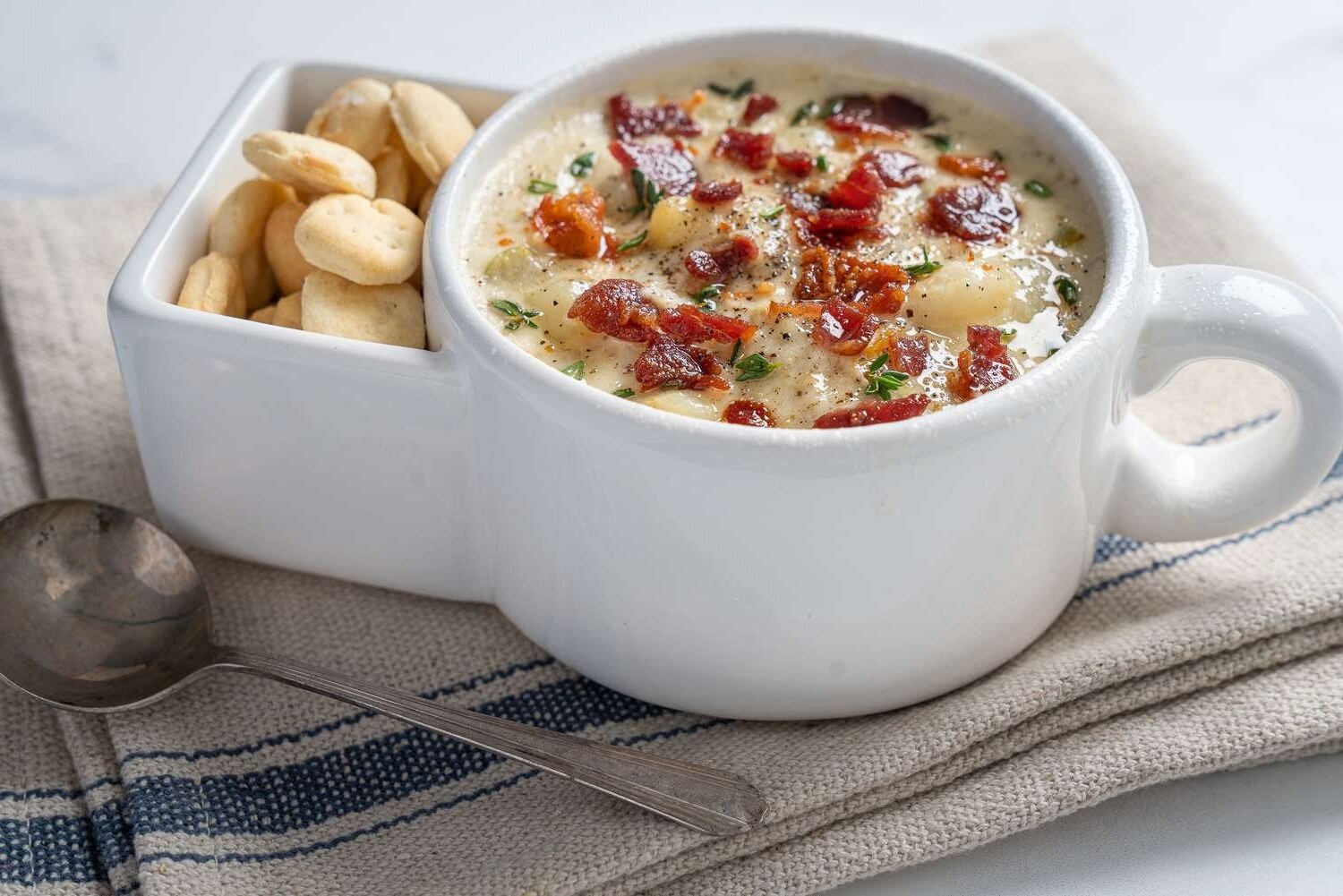 instant-pot-seafood-chowder-recipe