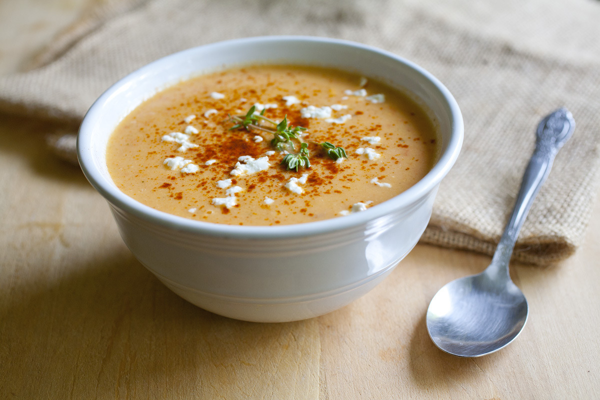 roasted-red-pepper-and-crab-soup-recipe