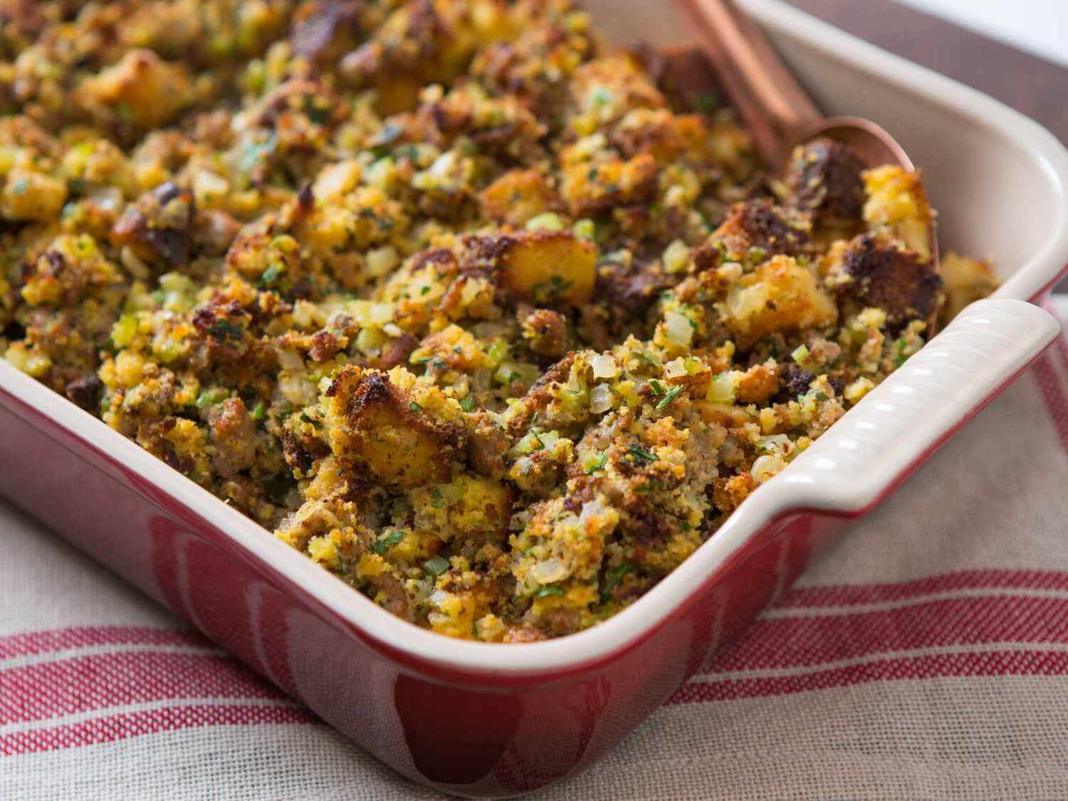 sausage-and-oyster-stuffing-recipe