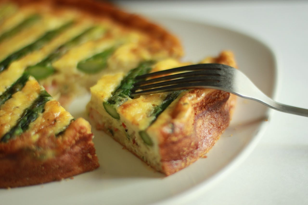 shrimp-and-asparagus-quiche-recipe