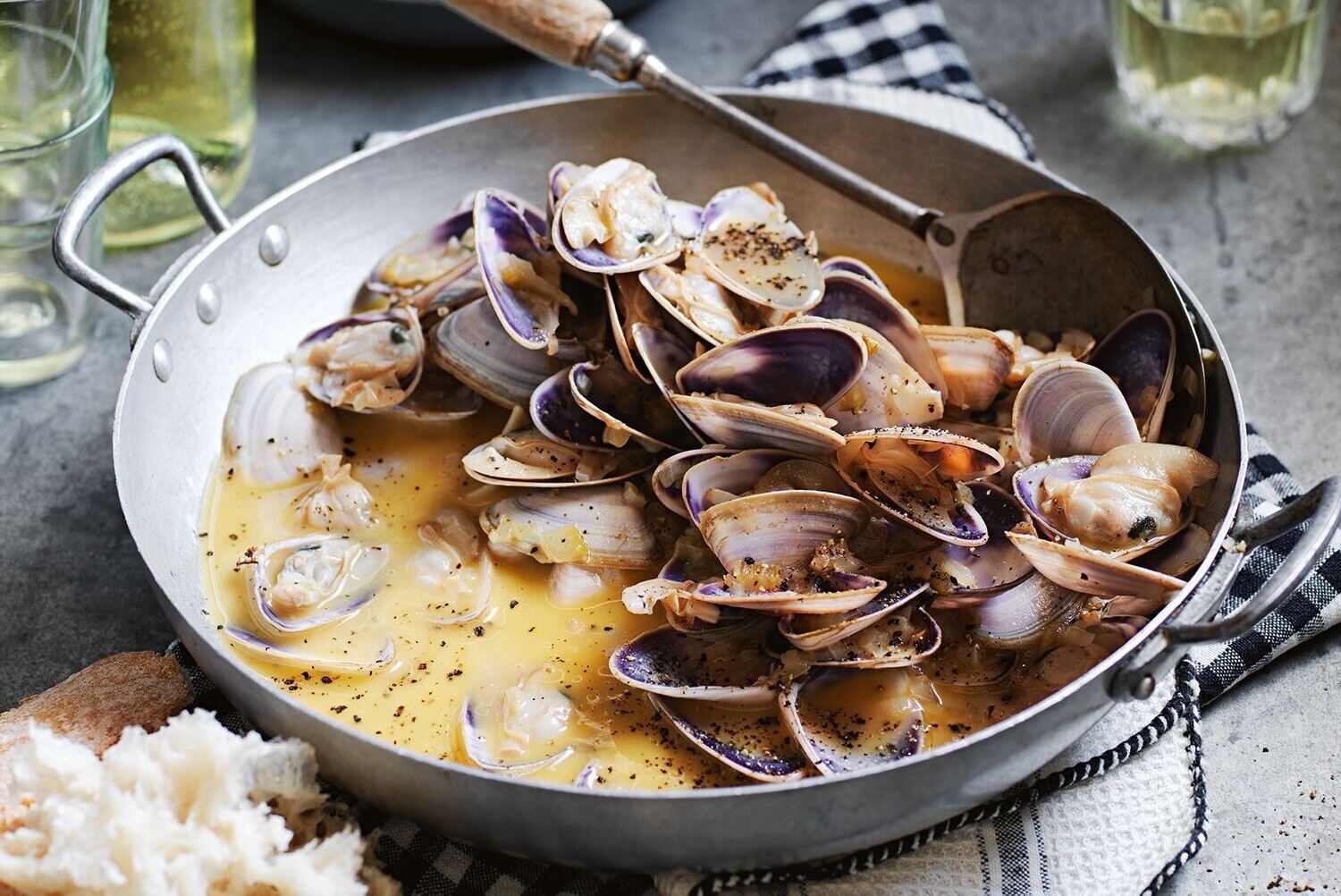 wine-sauce-for-seafood-recipe