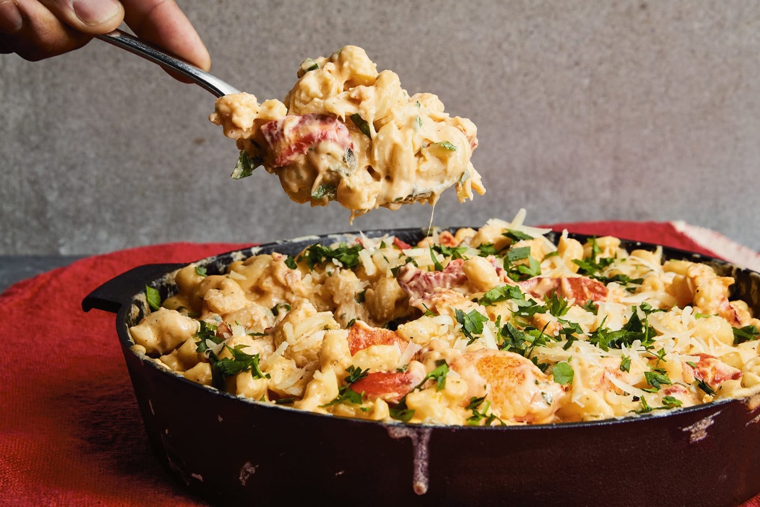lobster-bacon-macaroni-and-cheese-recipe